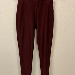 Elegant Kyoto Maroon Joggers for Women Size M